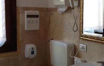 Corte Canal 2* Venedig