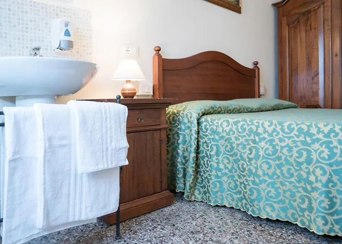 Pensionat Corte Canal 2*